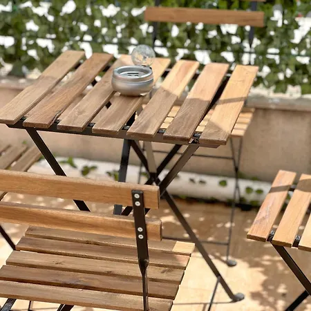 Apartman Artistic For 4 Guests In