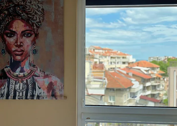 Artistic For 4 Guests In Appartement Burgas